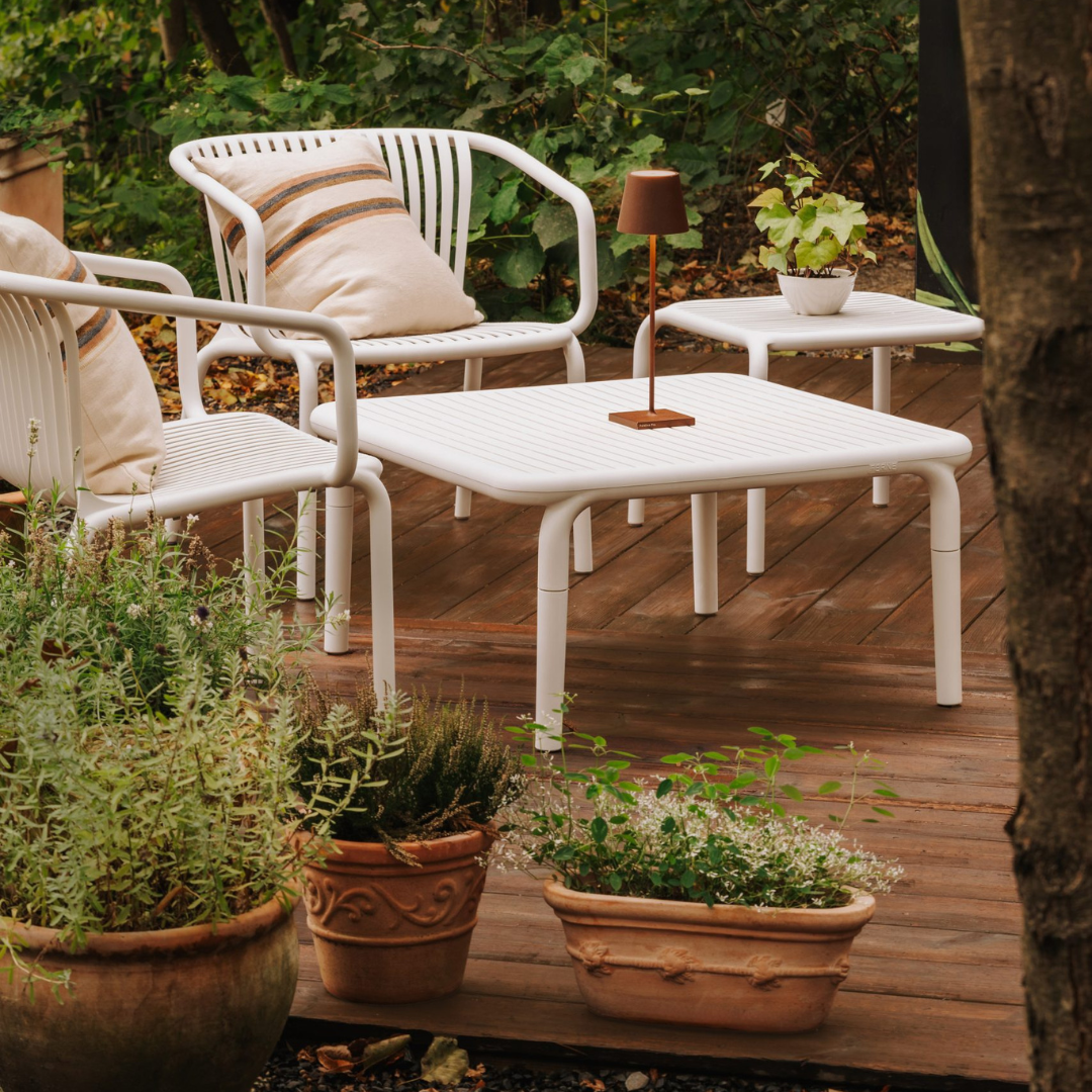 Brene loungebord