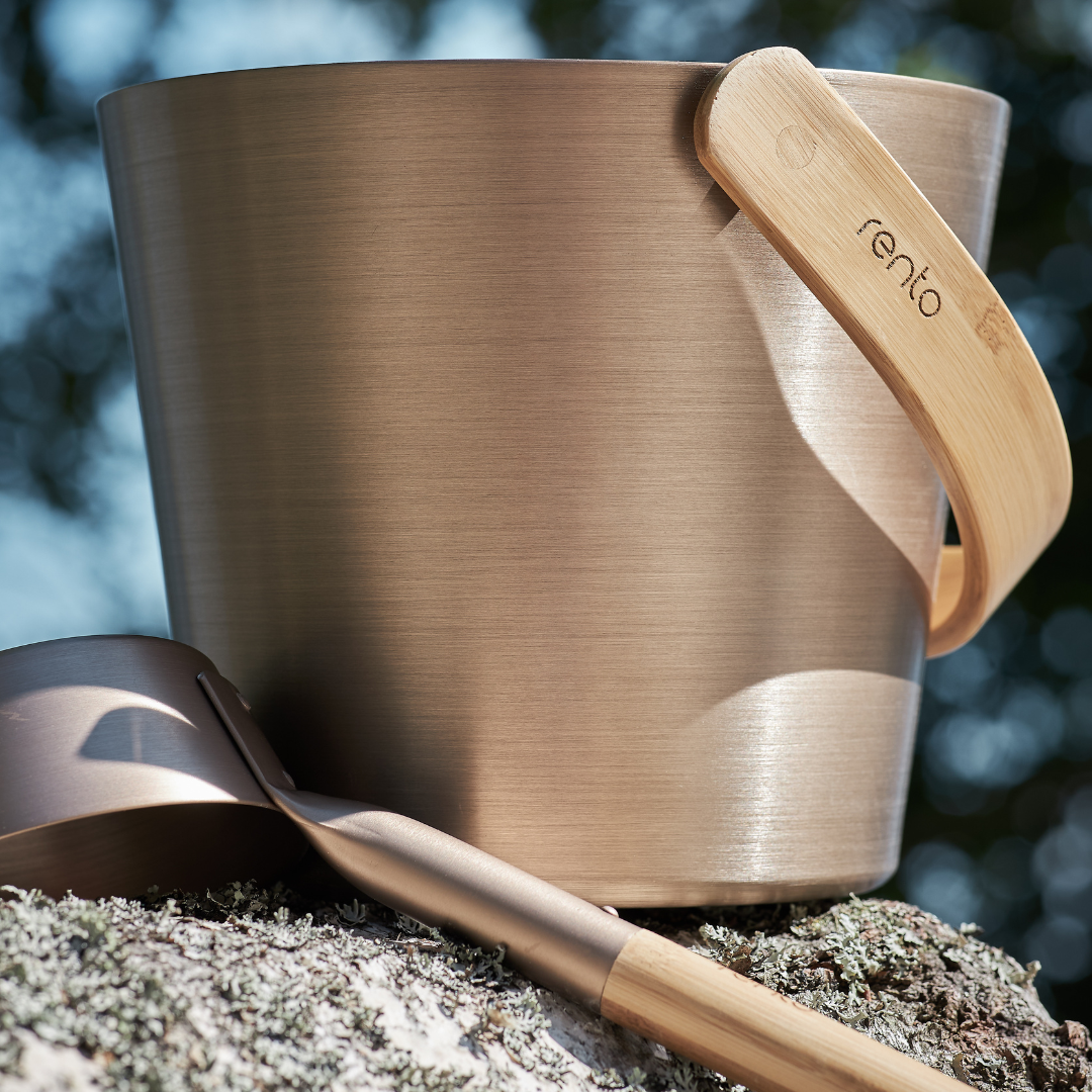 Rento sauna øse - i champagne aluminium og bambus