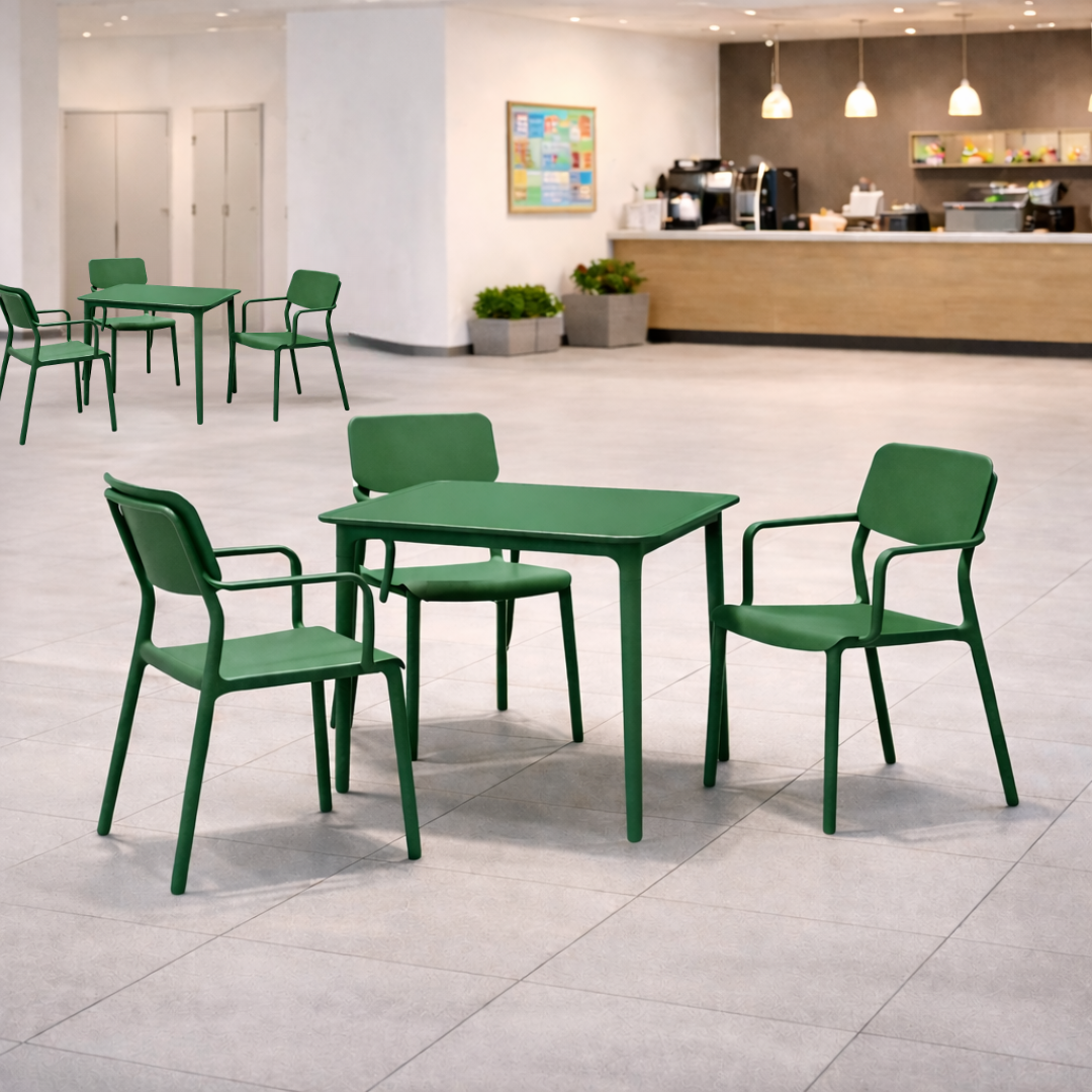 Rimo spisegruppe, borde + stabelstole med armlæn